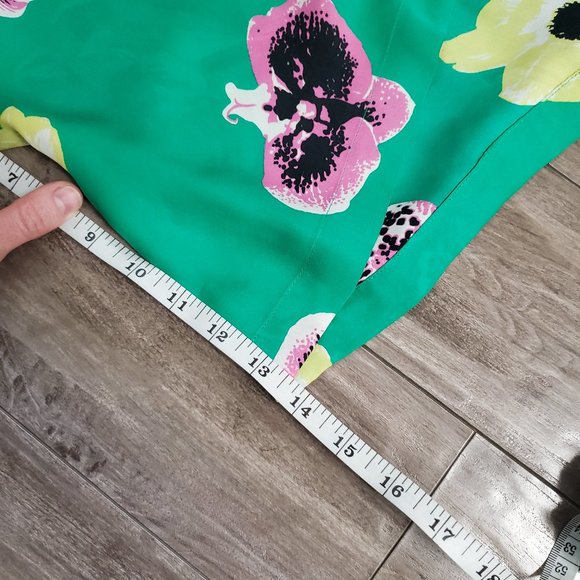 J.Crew Silk swoop Top in punk Floral - Picture 12 of 13